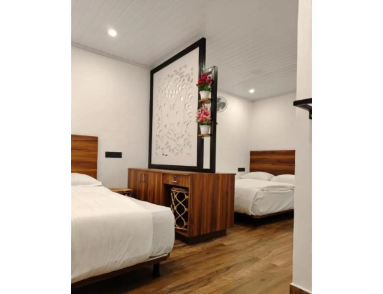 Birdwing Cottage, Munnar