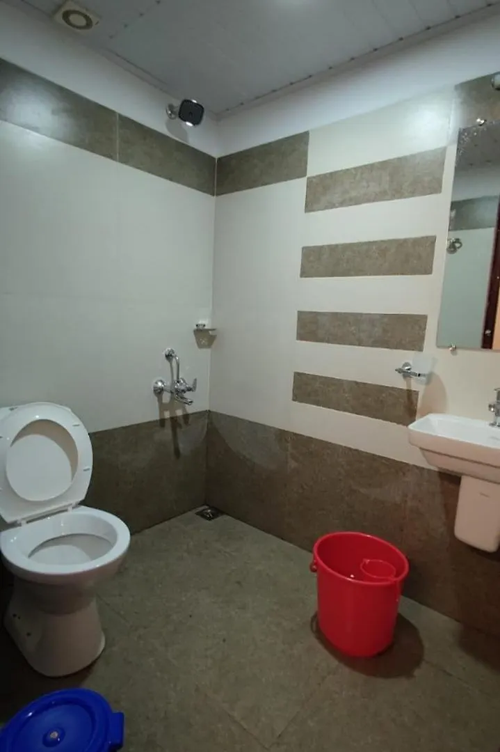 Birdwing Cottage, Munnar Homestay